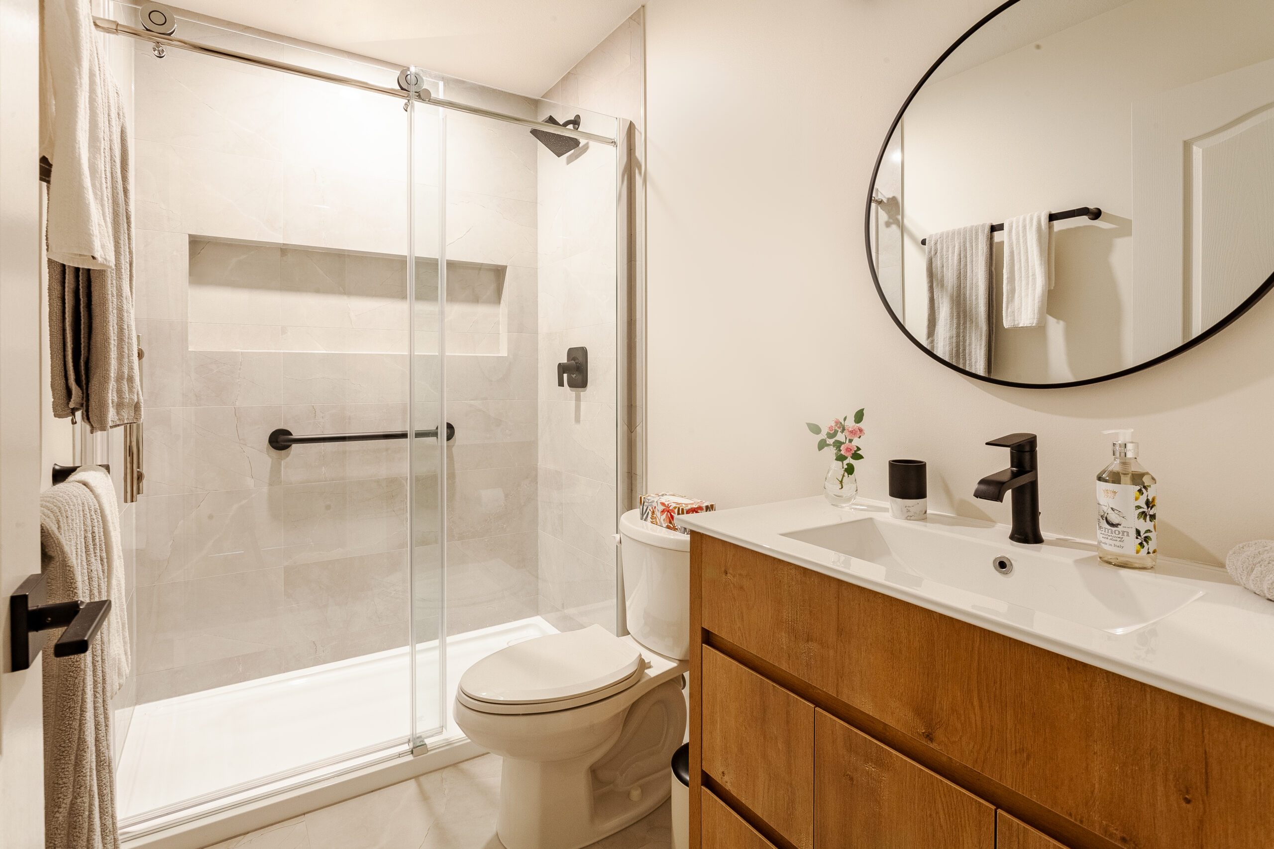 A Kelowna bathroom renovation by ARG Contracting.